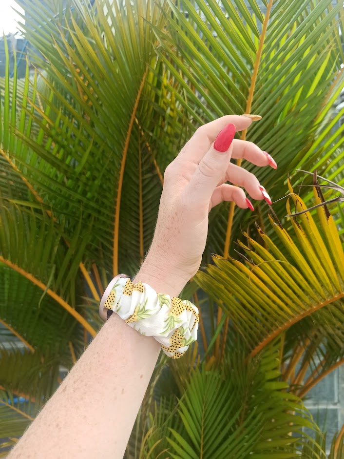 Apple watch pineapple band hotsell